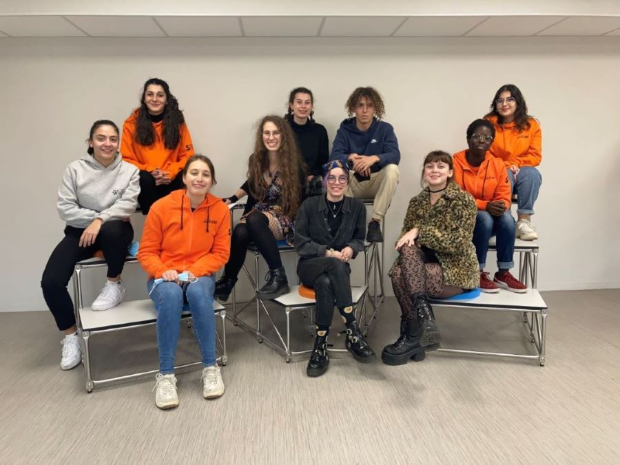 Ambassadeurs santé mentale auprès des jeunes : dé-stigmatisation et prévention par le pair-à-pair